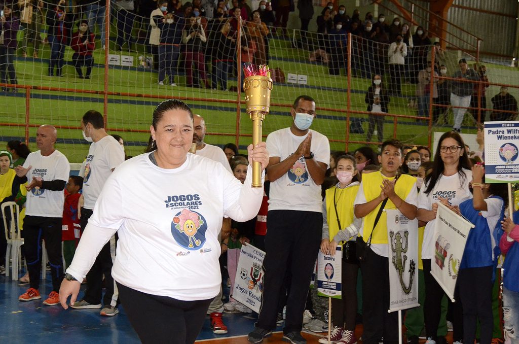 Abertura dos Jogos Escolares de Várzea Paulista reúne centenas de crianças  - Prefeitura de Várzea Paulista