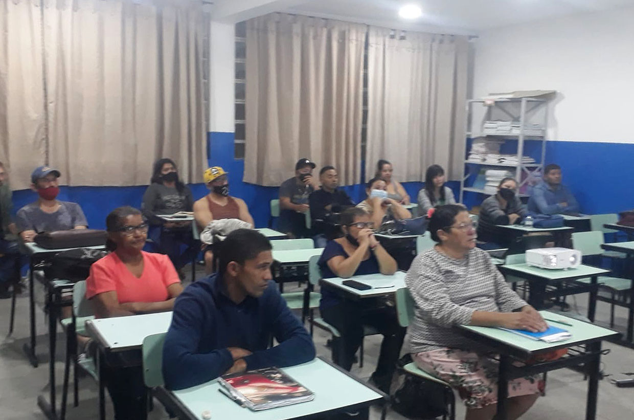 Sebrae promove oficinas para alunos da EJA de Várzea Paulista
