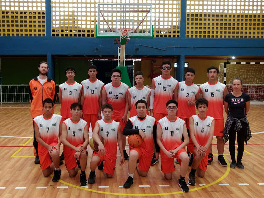 🏀 O time sub-19 de basquete - Prefeitura Várzea Paulista