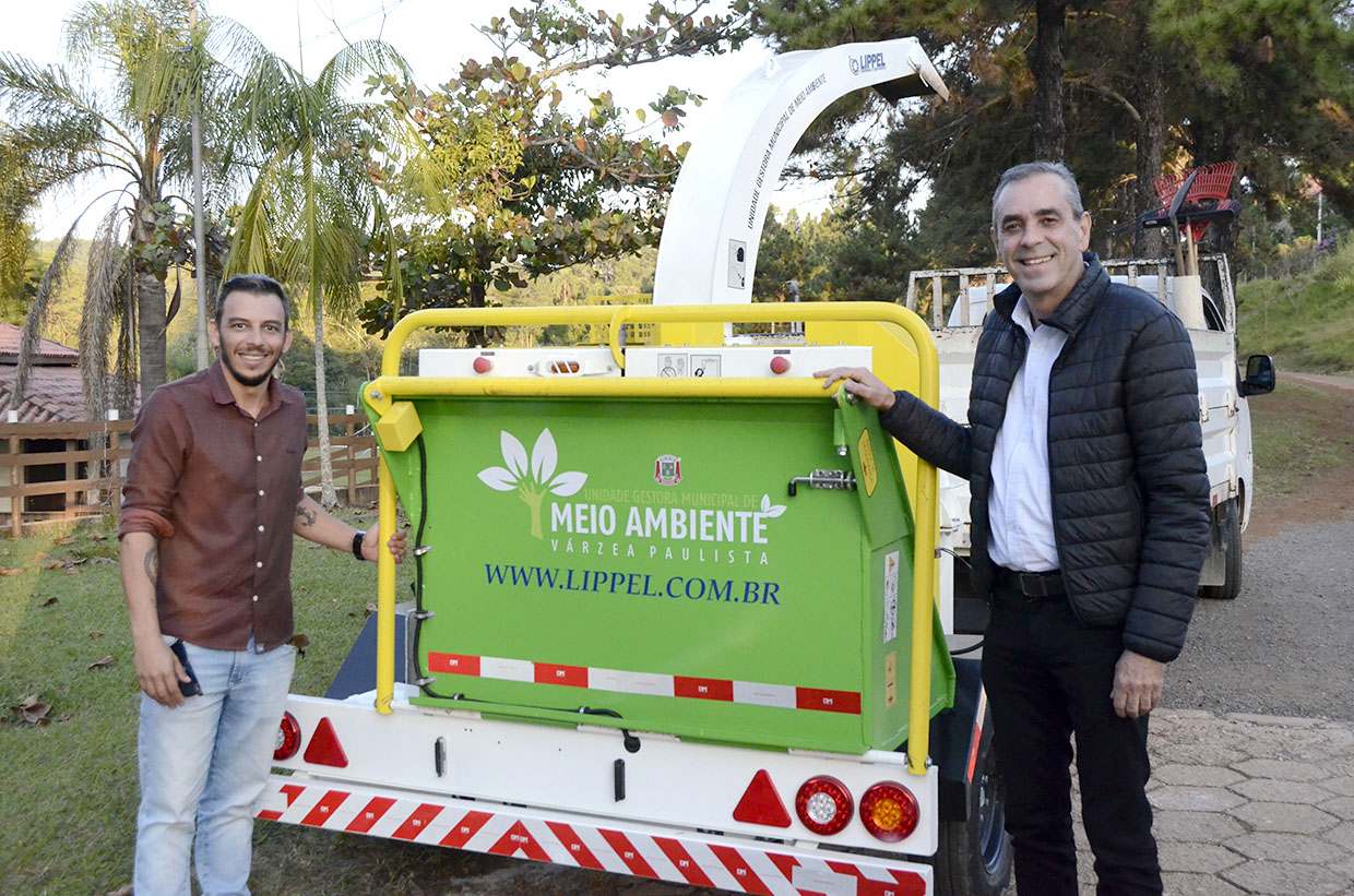 Novo equipamento otimiza serviço municipal de trituração de galhos em Várzea Paulista