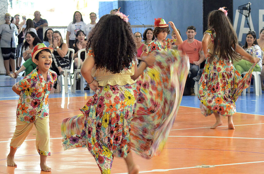 Festival Cultural de Dança e Música dos Jogos Escolares de Inverno de  Taubaté 2023 (cópia)