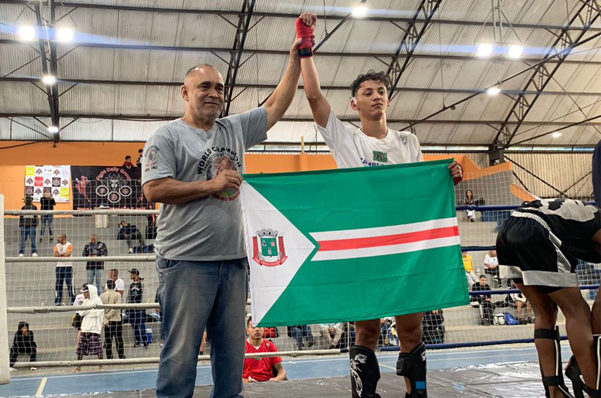 Várzea Paulista conquista dois ouros e duas pratas no Sul-Americano de Kickboxing